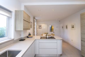 Photo 11- click for photo gallery